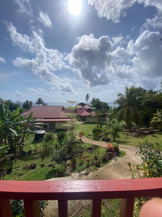 Restu Chalet Tioman Kampong Ayer Batang Exterior photo