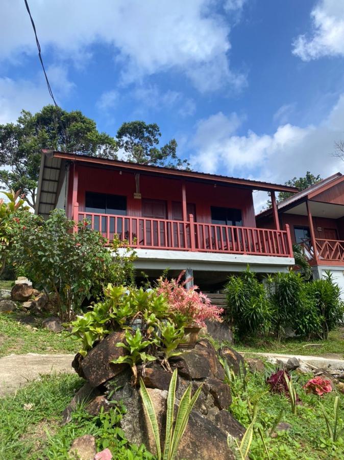 Restu Chalet Tioman Kampong Ayer Batang Exterior photo
