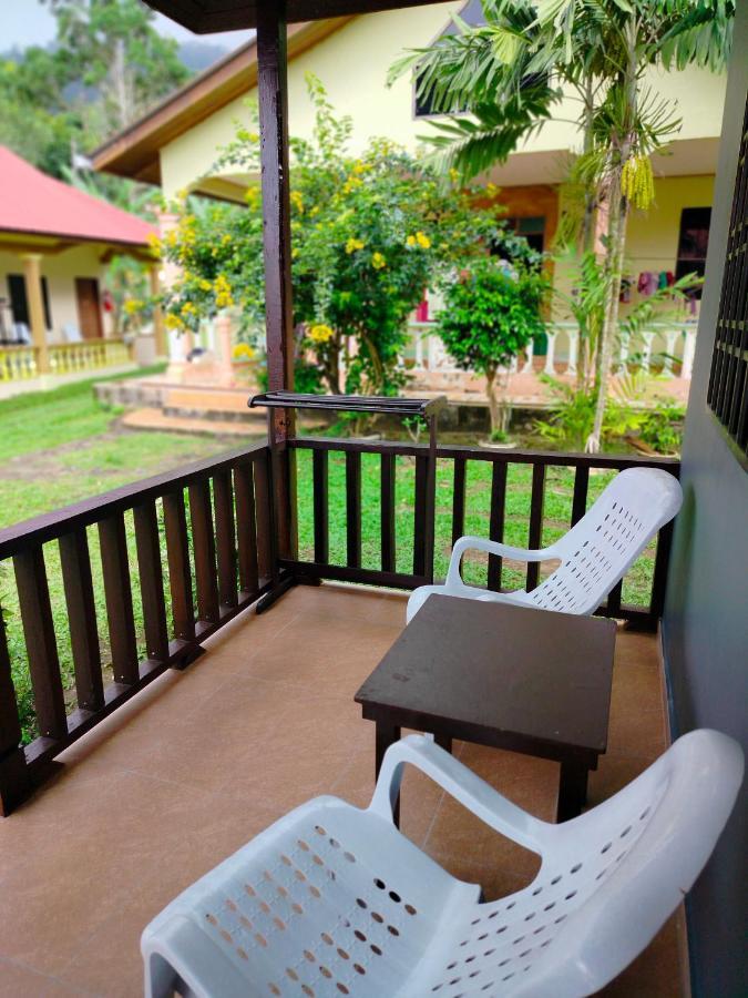Restu Chalet Tioman Kampong Ayer Batang Exterior photo