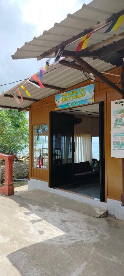 Restu Chalet Tioman Kampong Ayer Batang Exterior photo