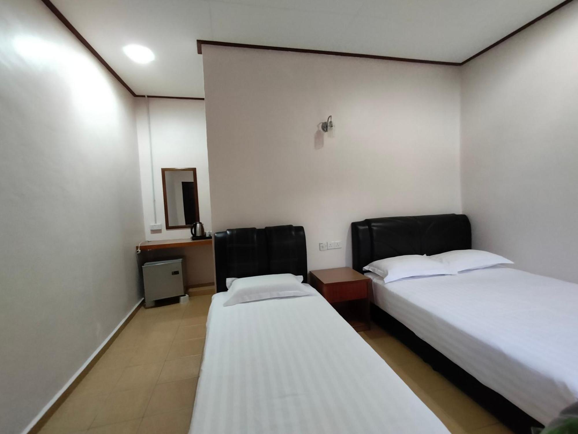 Restu Chalet Tioman Kampong Ayer Batang Exterior photo